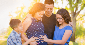 family maternity photo shoot