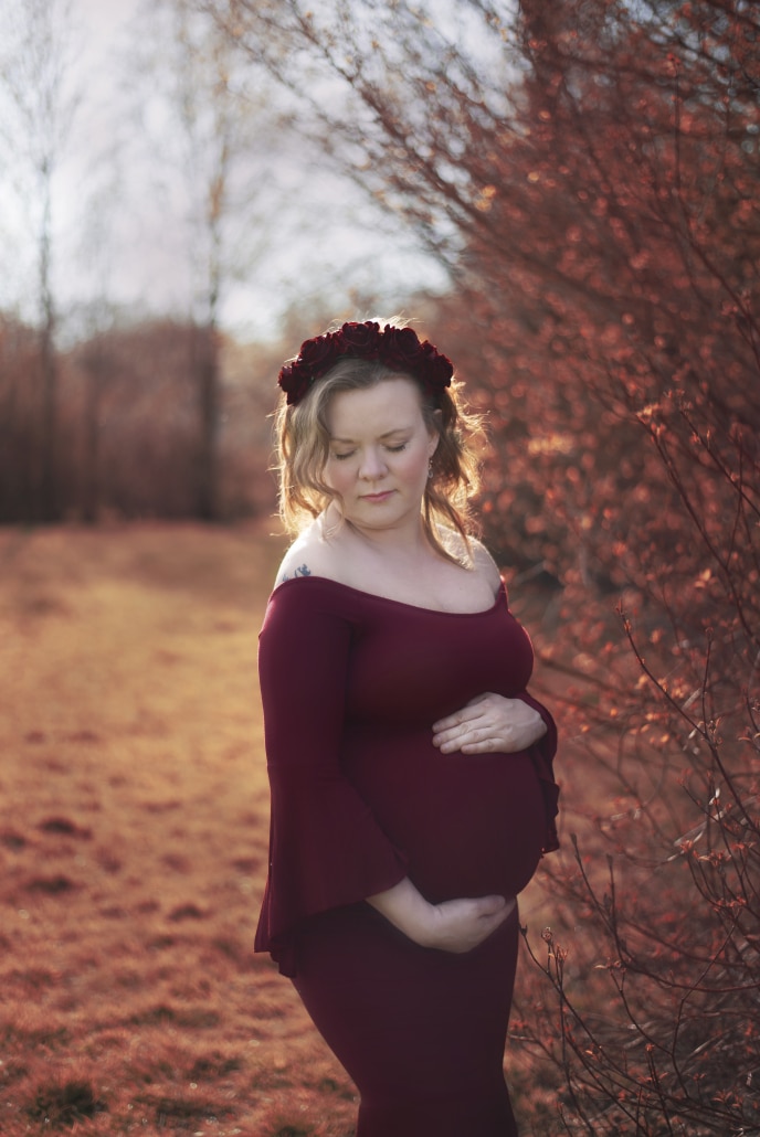 relax your hands maternity pictures
