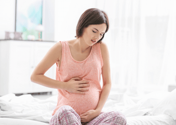 pregnant women belly pain