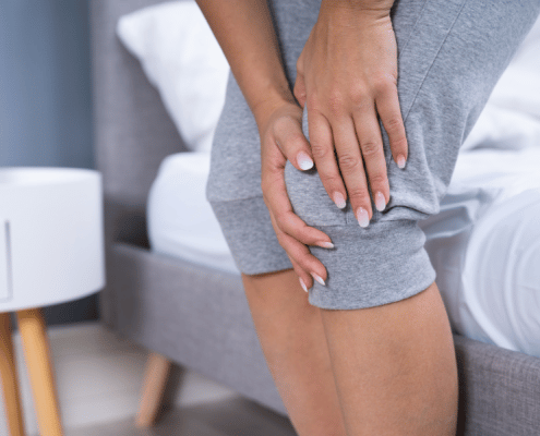 knee pain postpartum